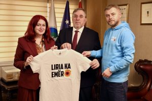 IMG_5519.JPG-1500x1000