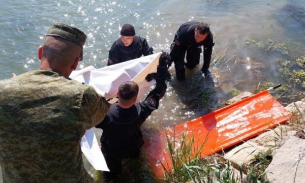 Tragjike: Tre persona u mbytën nga rënia në lumë dje në Kosovë, në mesin e tyre dy fëmijë