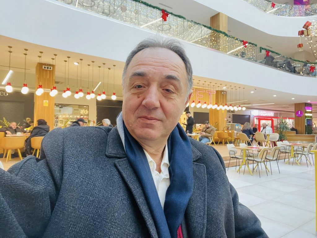 605626727_10238016171078883_5631336036302183612_n