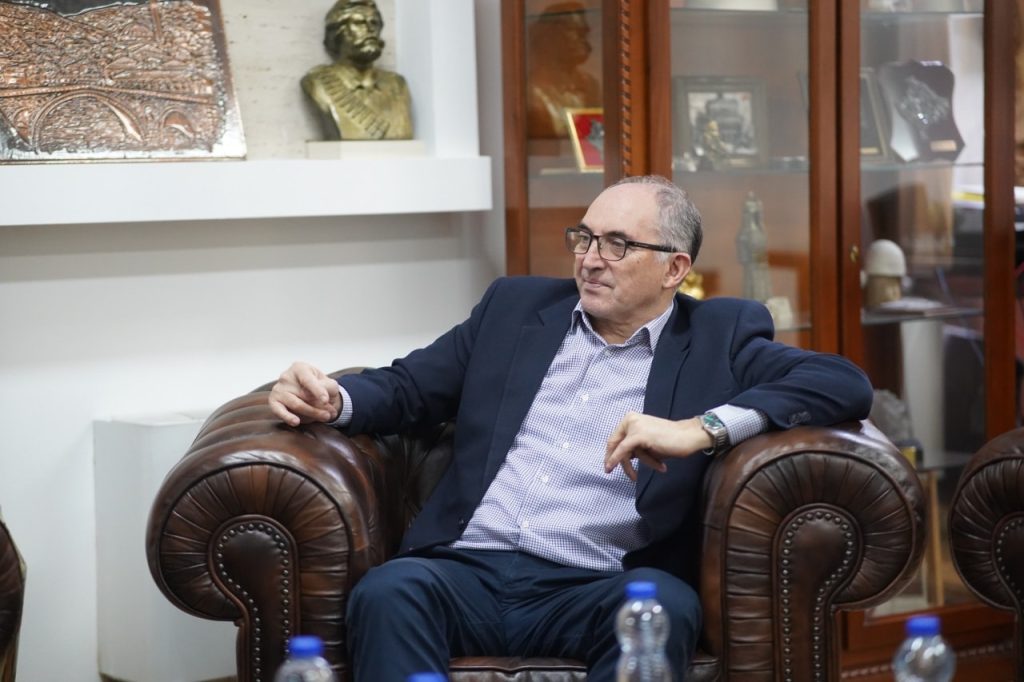 611915606_1454088259623766_7898852396656226626_n