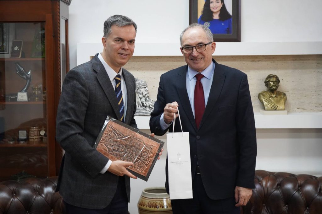 622785685_1326099369549714_2259959394804423894_n