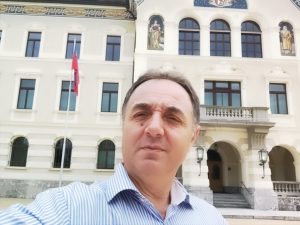 642890550_10238807871110889_772983760744030333_n