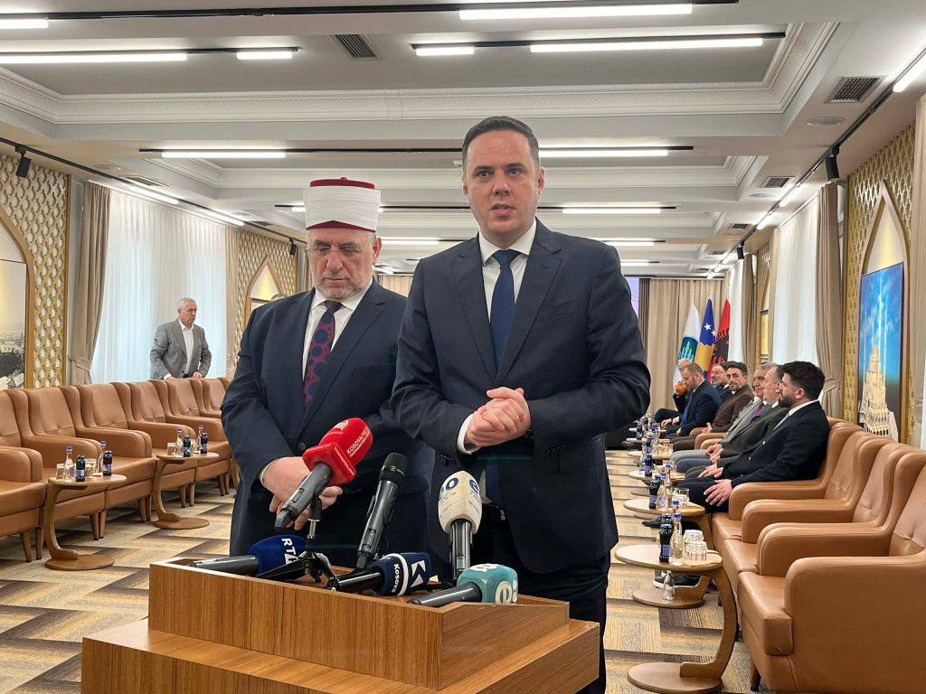 645922369_1234548948385653_401829475120912154_n