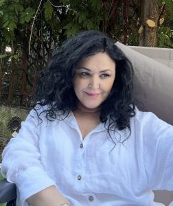 bruna gjonio pervathi