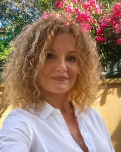 manushaqe hoxha laçi